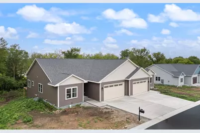 742 Kensington Drive, Ripon, WI 54971 - Photo 4