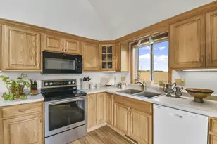 N3240 County Rd BB, Columbus, WI 53925 - Photo 10