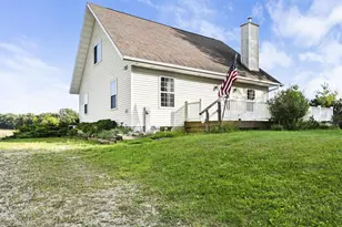 N3240 County Rd BB, Columbus, WI 53925 - Photo 24