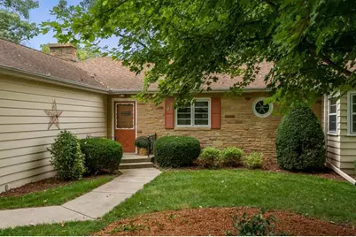 2541 E Ridge Road, Beloit, WI 53511 - Photo 4