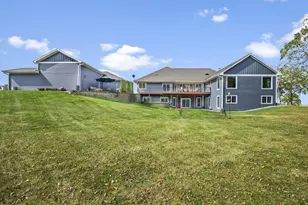 1679 Marian Ct, Mineral Point, WI 53565 - Photo 66