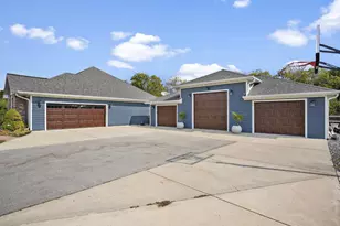 1679 Marian Ct, Mineral Point, WI 53565 - Photo 62