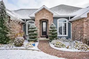 1679 Marian Ct, Mineral Point, WI 53565 - Photo 4