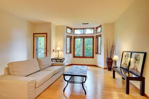 2233 Luann Ln, Madison, WI 53713 - Photo 6