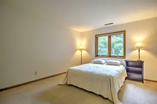 2233 Luann Ln, Madison, WI 53713 - Photo 16