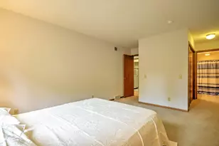 2233 Luann Ln, Madison, WI 53713 - Photo 20