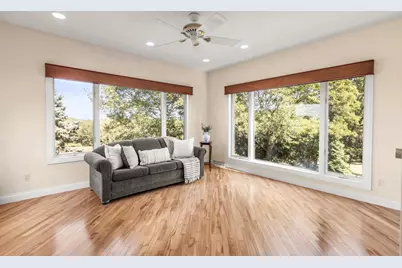 414 Clearview Court, Janesville, WI 53548 - Photo 36