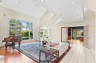 414 Clearview Ct, Janesville, WI 53548 - Photo 2