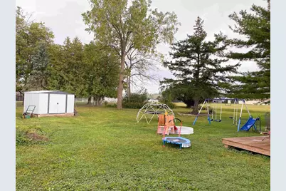 904 Dodgeville Street, Highland, WI 53543 - Photo 2