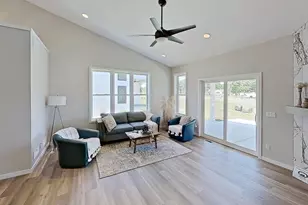 3717 Newcastle Dr, Janesville, WI 53546 - Photo 8