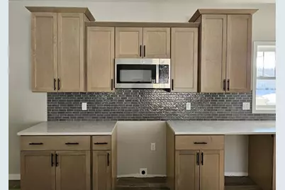 3717 Newcastle Drive #34, Janesville, WI 53546 - Photo 2