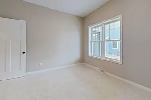 3719 Newcastle Dr, Janesville, WI 53546 - Photo 14