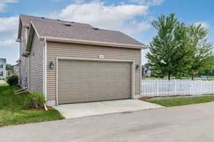 1142 O'Keeffe Ave, Sun Prairie, WI 53590 - Photo 30