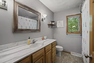 7801 N Robert Dr, Janesville, WI 53536 - Photo 20