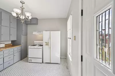 208 W Pleasant Street, Portage, WI 53901 - Photo 2