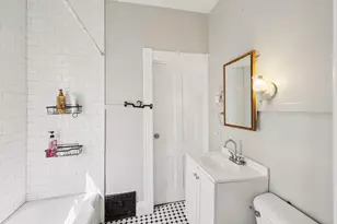 208 W Pleasant St, Portage, WI 53901 - Photo 26