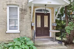 208 W Pleasant St, Portage, WI 53901 - Photo 66