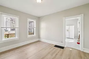 208 W Pleasant St, Portage, WI 53901 - Photo 18