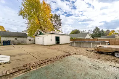 1515 Mineral Point Avenue, Janesville, WI 53548 - Photo 30