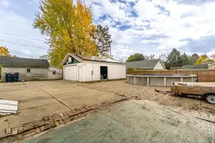 1515 Mineral Point Ave, Janesville, WI 53548 - Photo 30