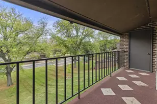 3114 Creekview Dr, Middleton, WI 53562 - Photo 20