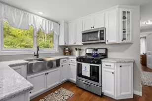 570 Sherwood Ln, Green Lake, WI 54941 - Photo 10