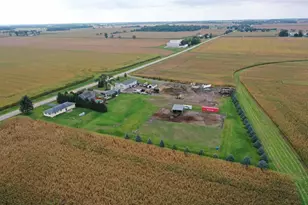 W8930 State Line Rd, Sharon, WI 53585 - Photo 10