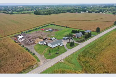 W8930 State Line Rd, Sharon, WI 53585 - Photo 2