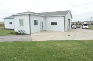 W8930 State Line Rd, Sharon, WI 53585 - Photo 66