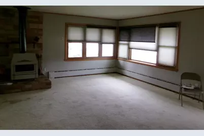 30 Bowen Street, Oshkosh, WI 54901 - Photo 8