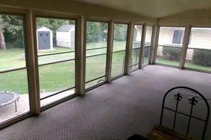 30 Bowen St, Oshkosh, WI 54901 - Photo 24