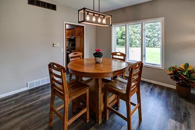 1822 Cobblestone Court, Sun Prairie, WI 53590 - Photo 8