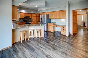 1822 Cobblestone Ct, Sun Prairie, WI 53590 - Photo 16