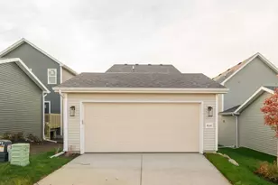 9252 Gentle Feather Rd, Verona, WI 53593 - Photo 16