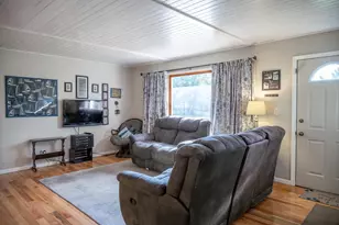 857 Kings Way, Nekoosa, WI 54457 - Photo 12