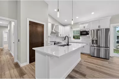 709 Prairie Lane, Mazomanie, WI 53560 - Photo 4