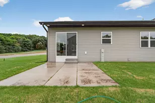 709 Prairie Ln, Mazomanie, WI 53560 - Photo 38