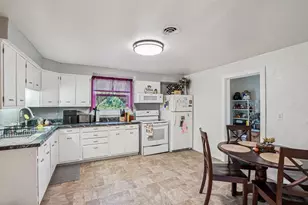 114 N 2nd St, Mount Horeb, WI 53572 - Photo 24