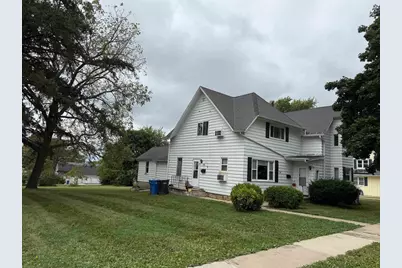 114 N 2nd Street, Mount Horeb, WI 53572 - Photo 2