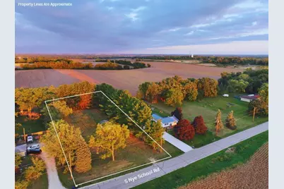 2405 S Nye School Road, Beloit, WI 53511 - Photo 1