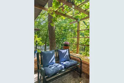 208 Saratoga Circle, Madison, WI 53705 - Photo 90