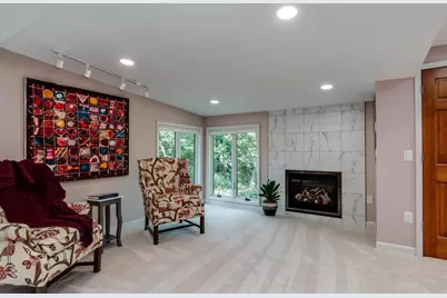 208 Saratoga Circle, Madison, WI 53705 - Photo 40