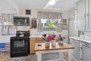 1749 Forest Ave, Beloit, WI 53511 - Photo 14