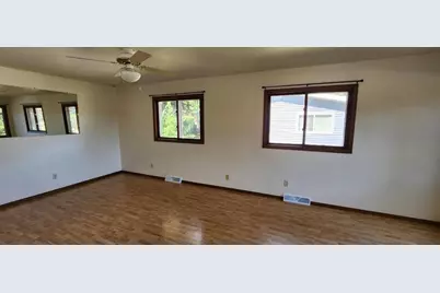 206 S Garfield Street, Barneveld, WI 53507 - Photo 8