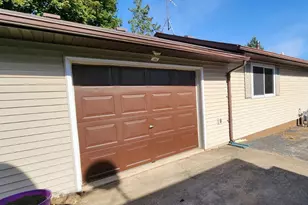 206 S Garfield St, Barneveld, WI 53507 - Photo 24