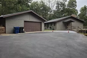 N8720 County Cx Rd, Portage, WI 53901 - Photo 4