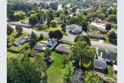 944 Fond Du Lac Avenue, Sheboygan Falls, WI 53085 - Photo 20