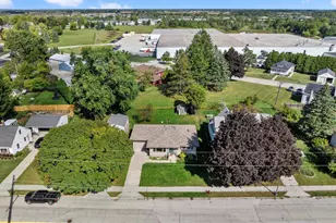 944 Fond Du Lac Ave, Sheboygan Falls, WI 53085 - Photo 18