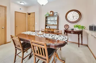 5831 Lupine Ln, Madison, WI 53718 - Photo 2