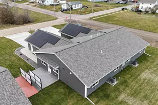 703 Stelting St, Sparta, WI 54656 - Photo 2